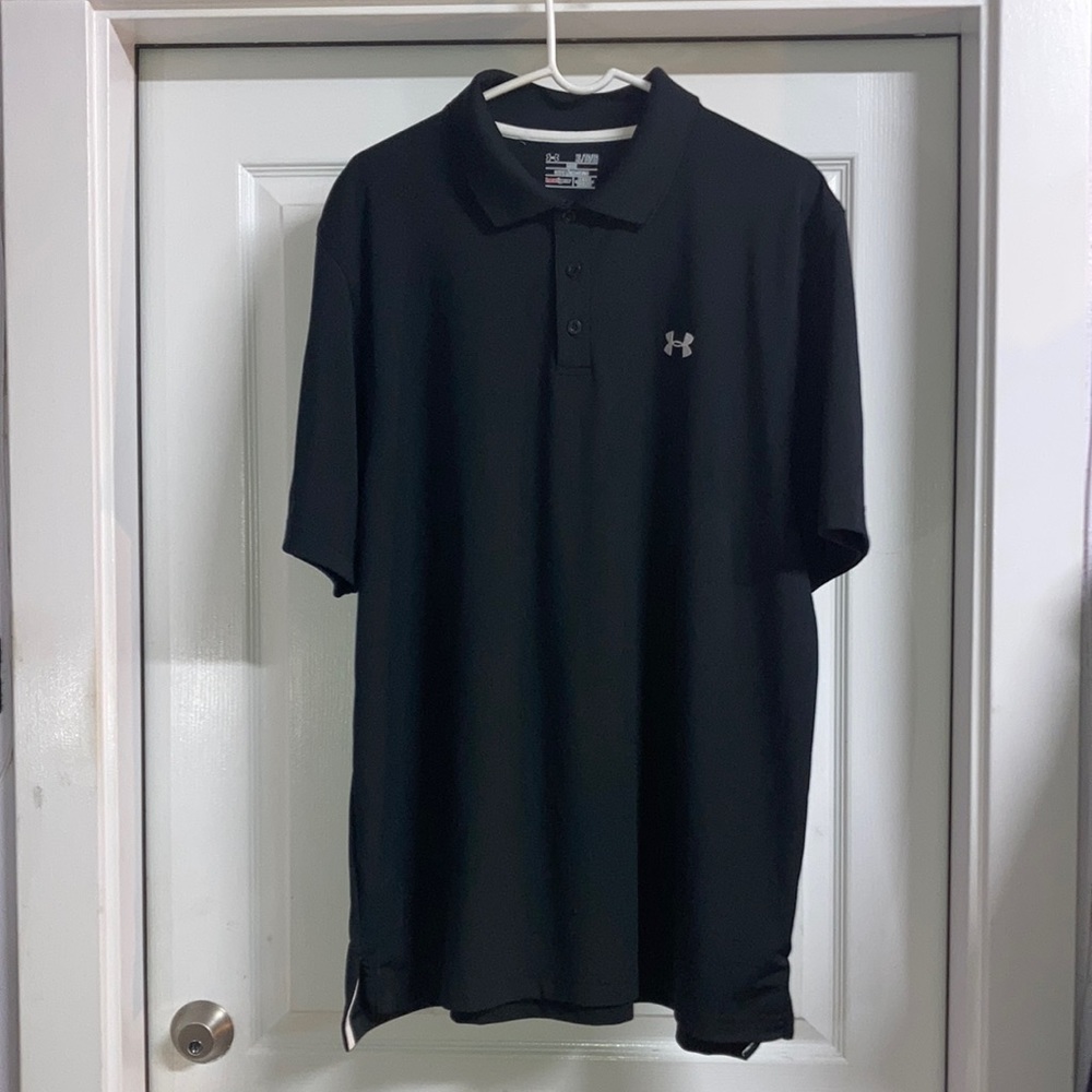 Under Armour HEAT GEAR Loose Fit Polo - Size XL